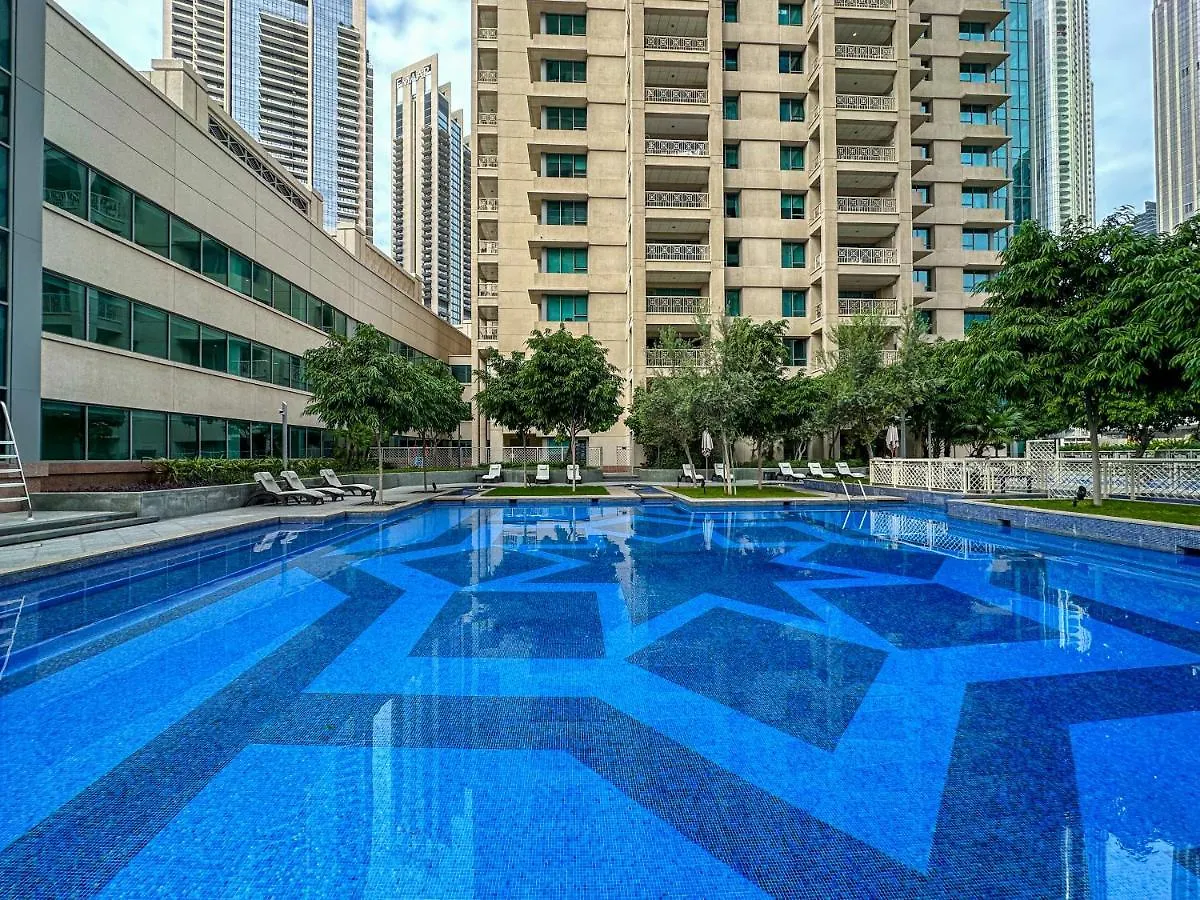Higuests - Snug Studio With Balcony In The Heart Of Downtown Apartment Dubai