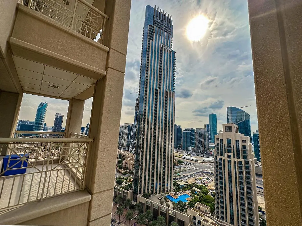 Higuests - Snug Studio With Balcony In The Heart Of Downtown Apartment Dubai 0*,  United Arab Emirates